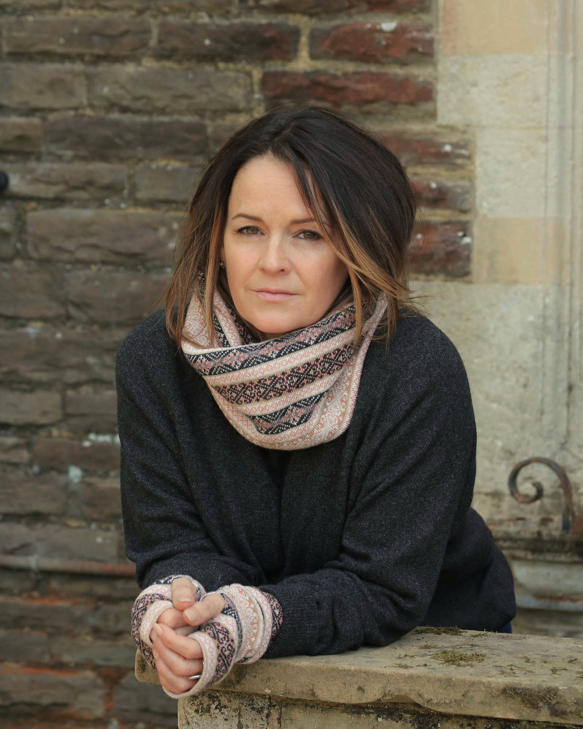 Cashmere Blend Fair Isle Snood Scarf: Anthracite