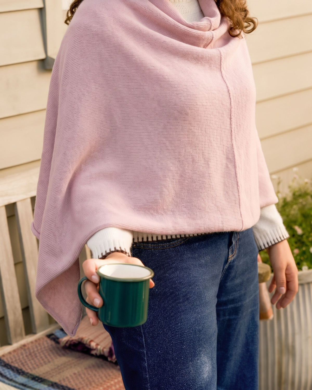 Cashmere Blend Poncho: Rose