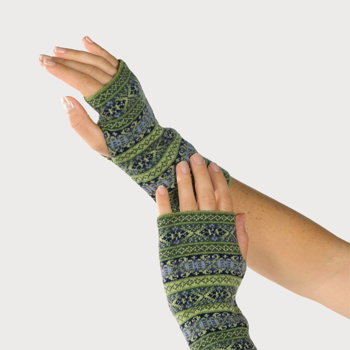 Cashmere Blend Fair Isle Wrist Warmers: Forest