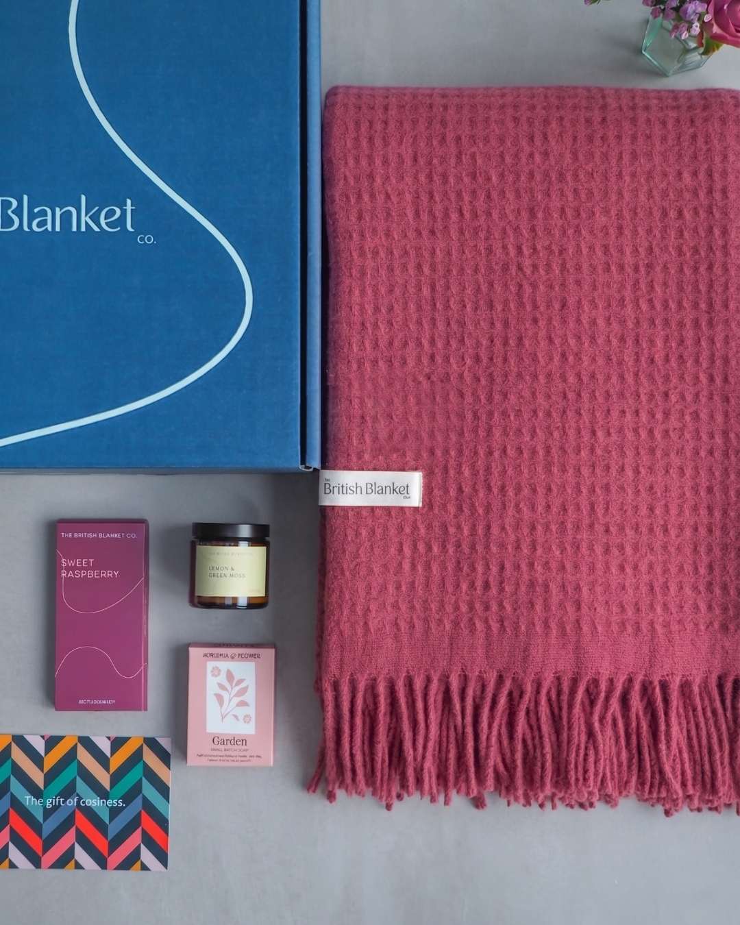Summer Blanket Gift Box: Lush