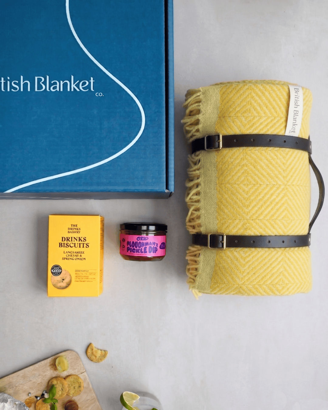 Picnic Blanket Gift Box: Buttercup & Primrose