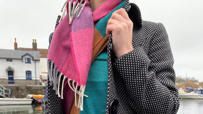 How to wear a blanket scarf: 5 styles to try