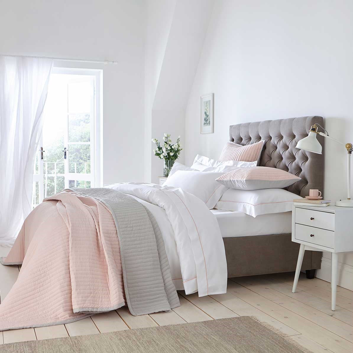 grey and pink dressing room ideas Sweet Pink & Grey Room with Bath and Wardrobe