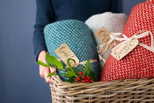 Handpicked gift ideas to build a blanket hamper