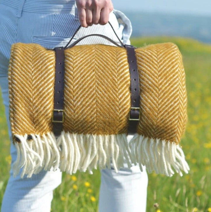 yellow herringbone picnic blankets with carry strap