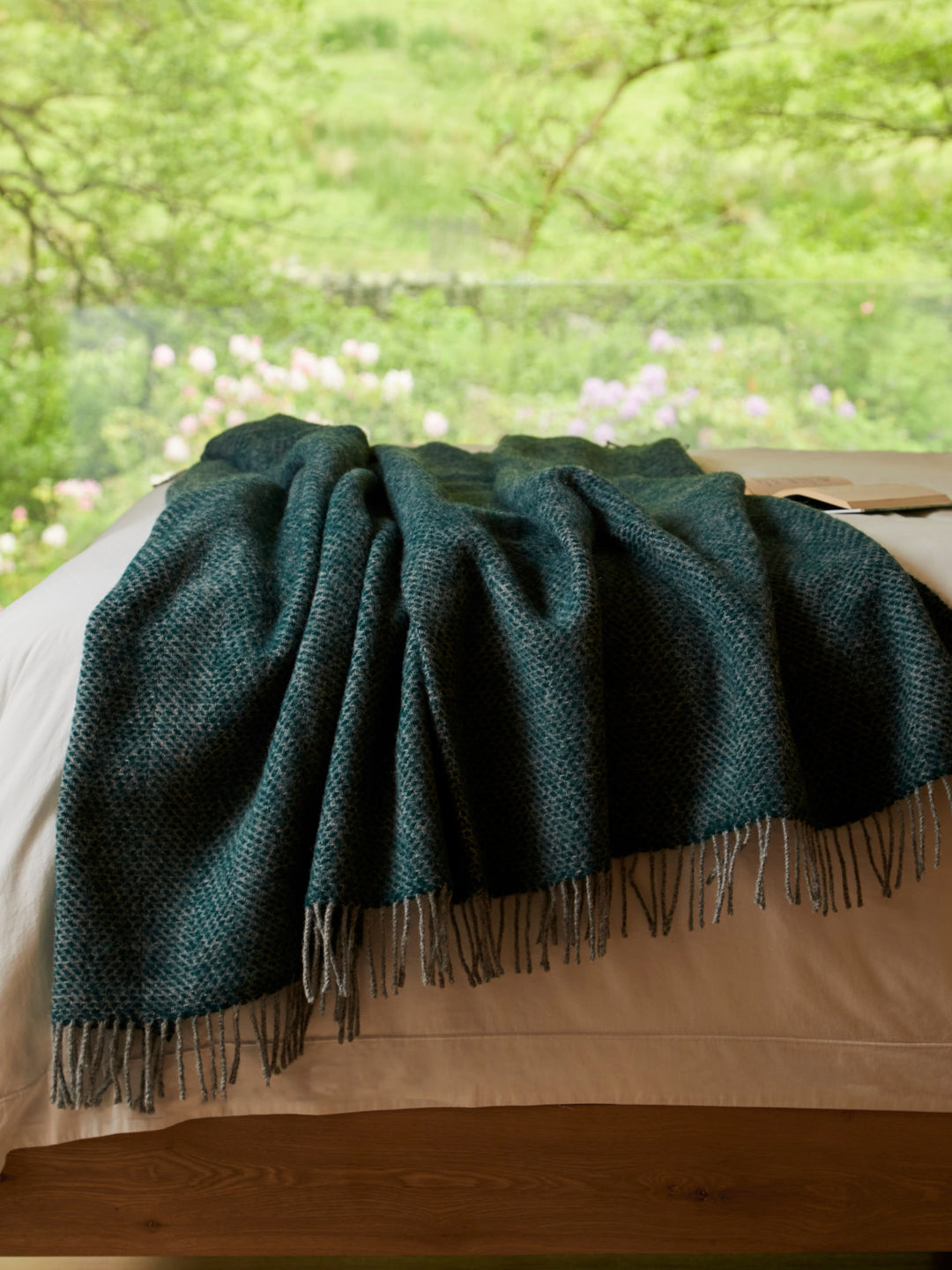 XL Cedar Green and Grey Beehive Blanket by The British Blanket Company