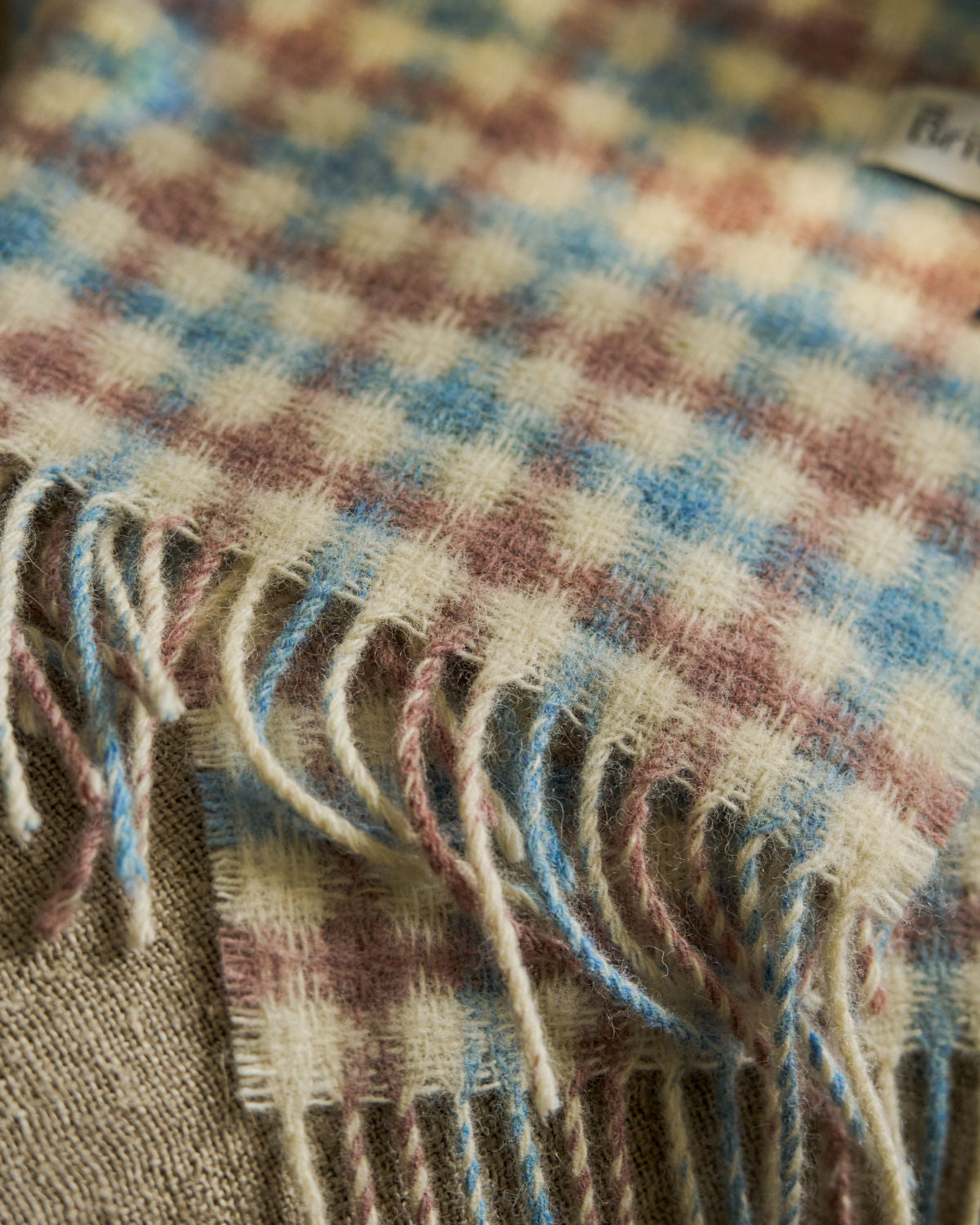 100% British Lambswool Gingham Blanket: Blue