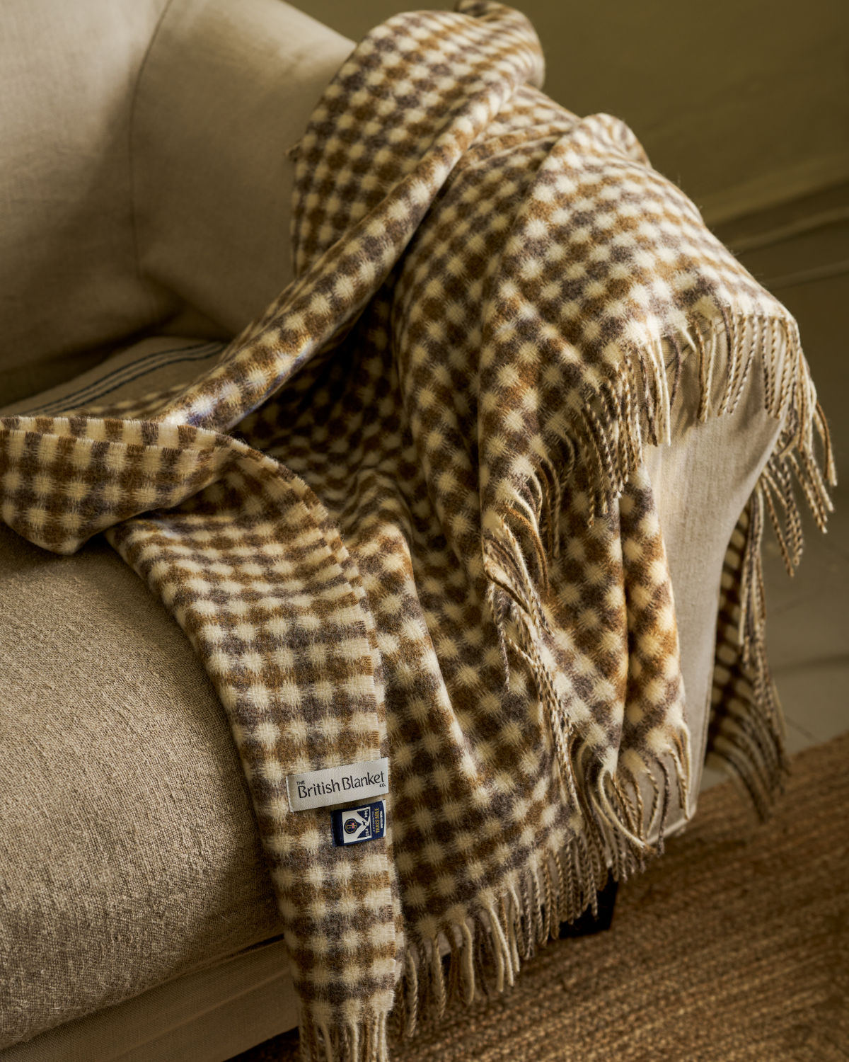 100% British Lambswool Gingham Blanket: Natural