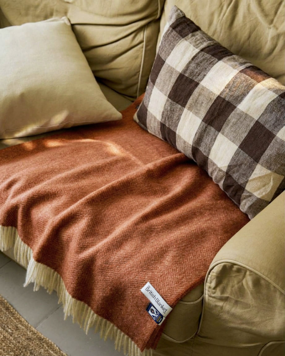 100% British Lambswool Herringbone Blanket: Terracotta