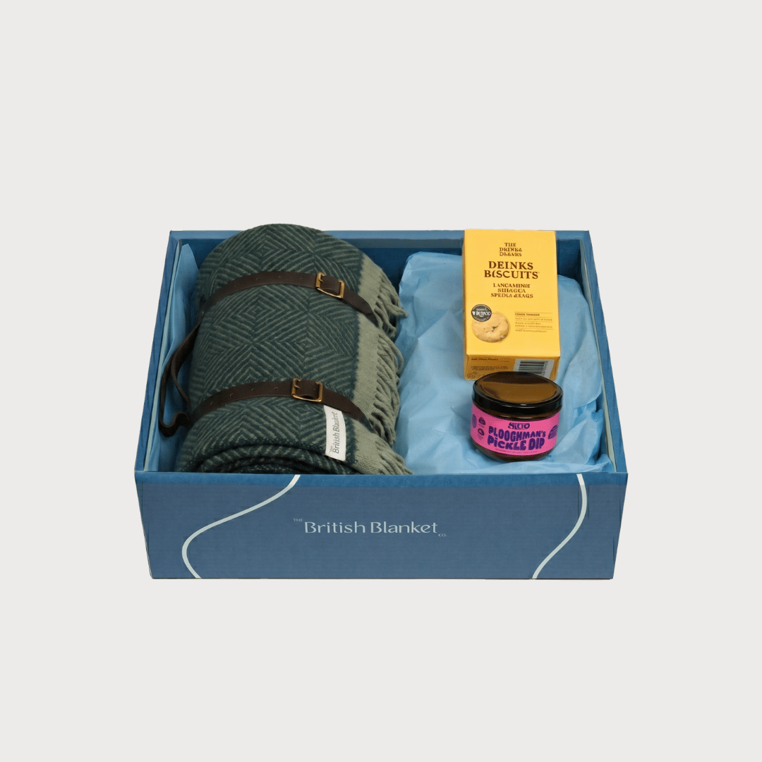 Picnic Blanket Gift Box: Juniper & Moss