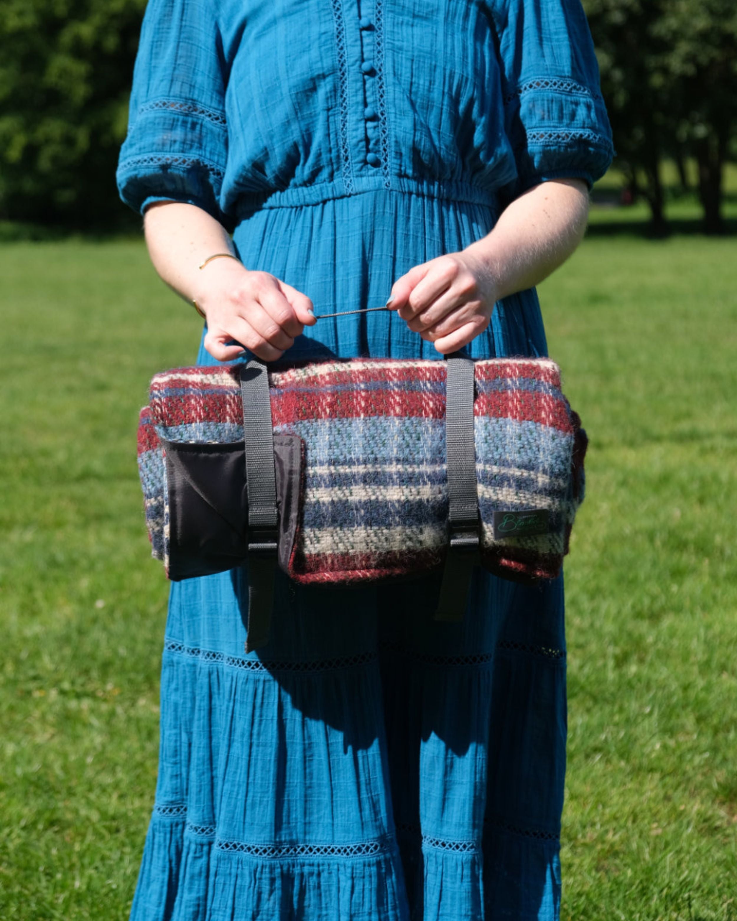 Waterproof Picnic Blanket: Random Recycled