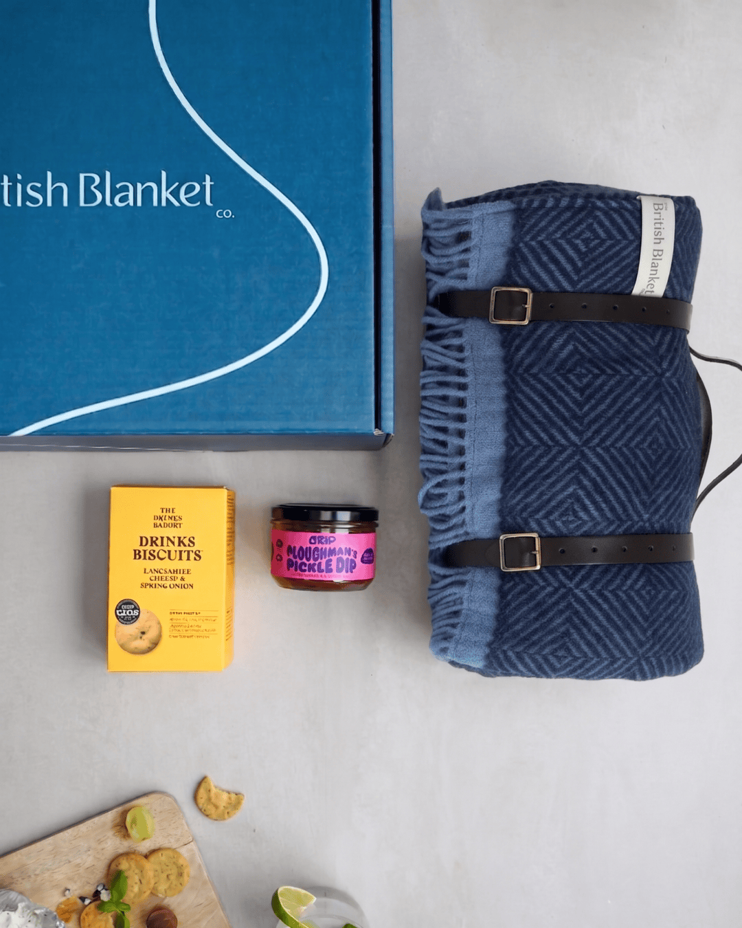 Picnic Blanket Gift Box: Midnight & Dusk