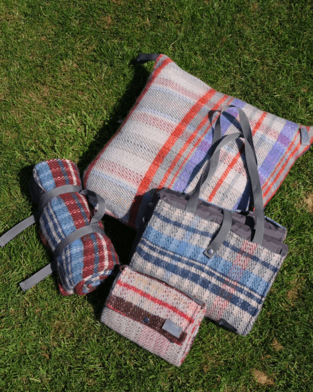 Set of waterproof-backed outdoor picnic blankets, mat and cushion for every season